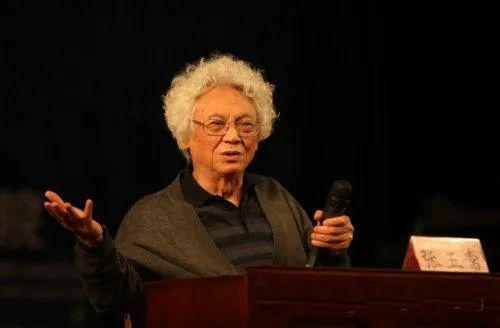 张五常：经济学为何失败？