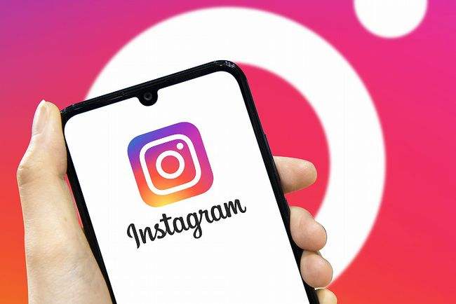 “用户”Instagram月活达到20亿，与Facebook差距缩小