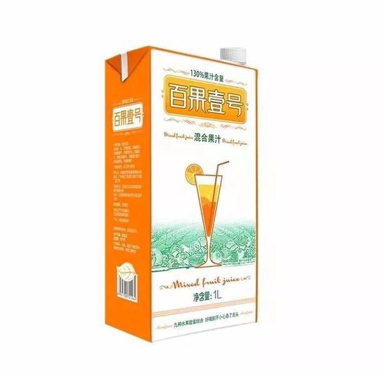 百果壹号由橙子、菠萝等9种水果混合而成,宣称“比果汁更果汁”
