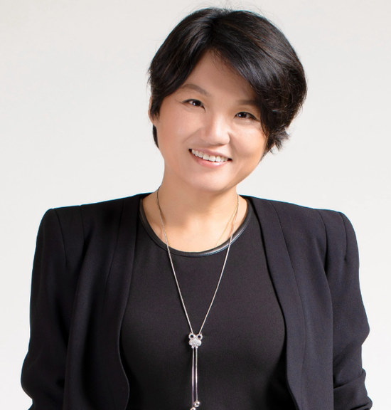 学位曾任麦肯锡全球董事合伙人2013年36岁加入平安任集团首席运营官