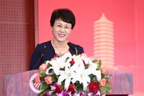 做一些力所能及的事情;同时,也希望更多的有识之士能加入这个行动计划