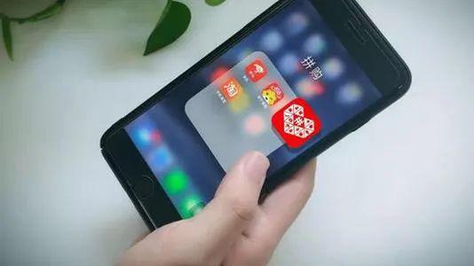 身家暴涨1275亿 疫情期间，中国小伙凭啥打败世界