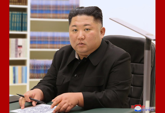 金正恩亲笔信：感谢大家在艰难岁月里忠贞不渝地信赖和支持我们