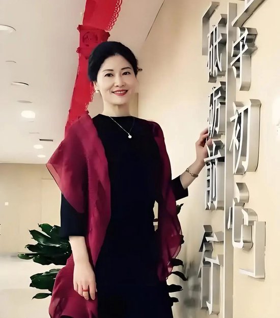 资管十年之东方红里没有乌托邦_新浪财经_新浪网