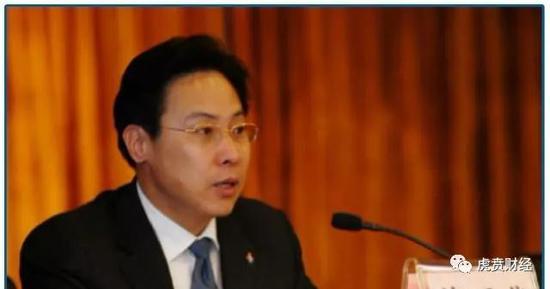 每天报销40万前董事长蔡国华把恒丰银行拉向深渊 新浪财经 新浪网 每天报销40万前董事长蔡国华把恒丰银行拉向深渊 新浪财经 新浪网