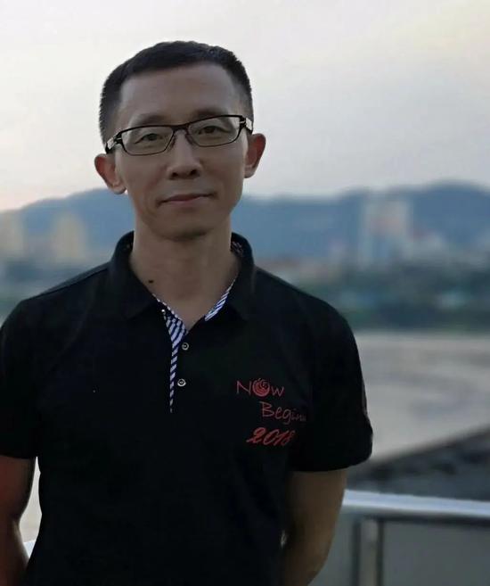 王晋斌：资产胀、物价缩 美国经济的冰火两重天还会持续多久？