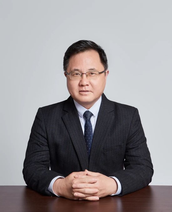 海南农商银行党委文牍、董事长 &nbsp;李晓刚