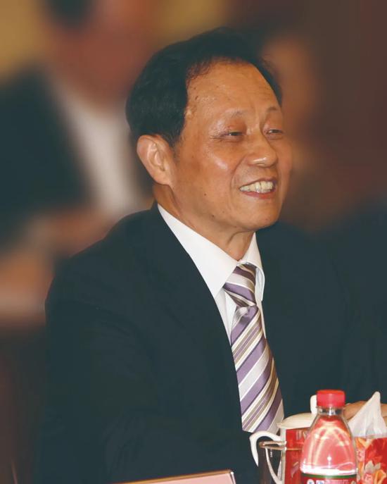 《中国金融》70年70人特别谈|吴定富谈中国保险业监管