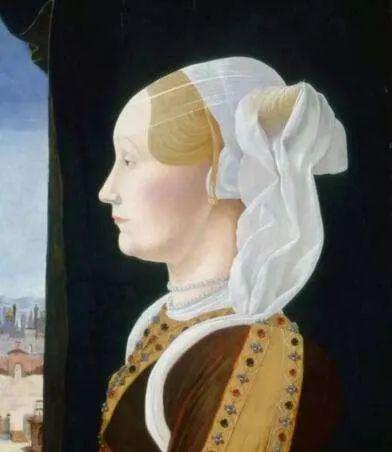  在清纯风的控制下，女性们甚至会清理掉自己的睫毛。/Wiki