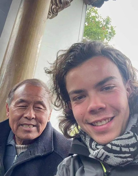 入境游爆火,外语导游不够用了