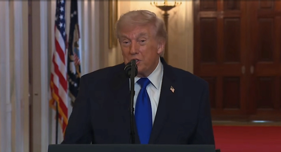 特朗普首次发声：很多人是冲我来的，不是吗？