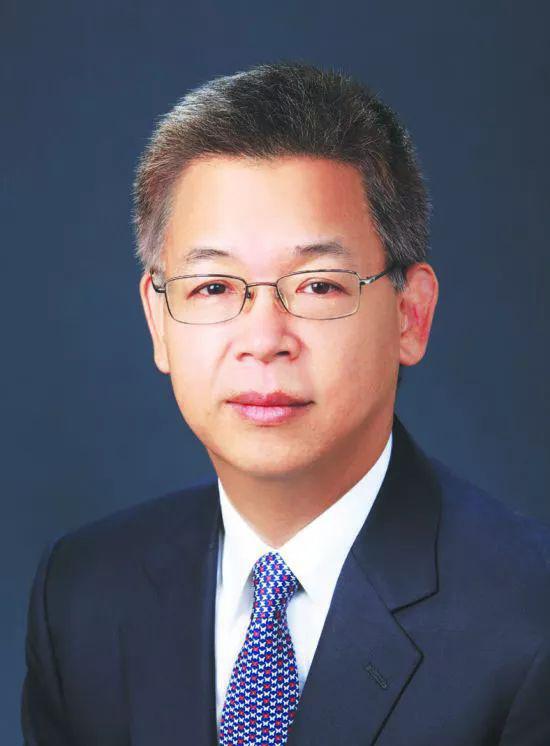 黄益平：疫情期间支持小微企业的财务成本应由财政或央行分担