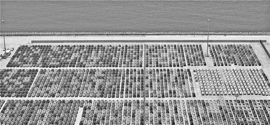 新能源车搅动城市竞争版图 “中国汽车第一城”桂冠或将易主