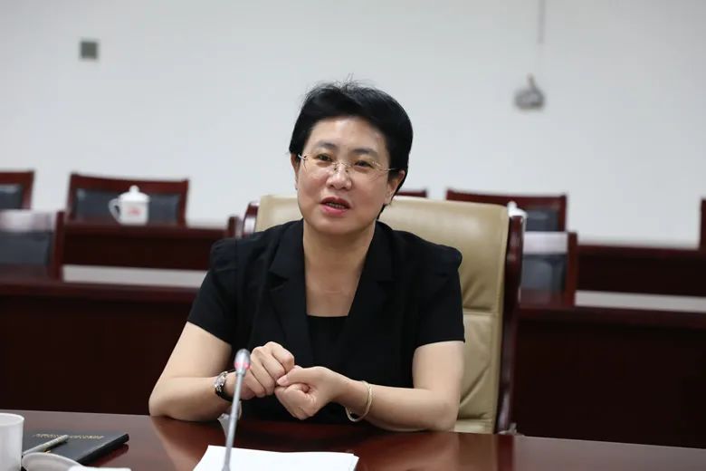 高档美容奢靡消费的女副部任华被捕：违规放贷 收受巨额财物