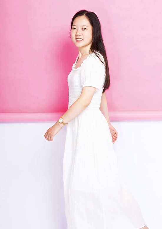 老板请就位，00后来了！