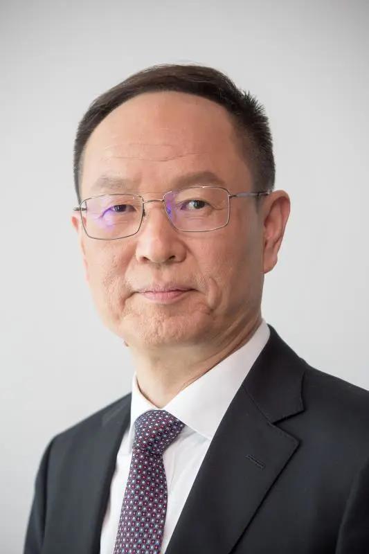 王一鸣应对不确定性要增强底线思维