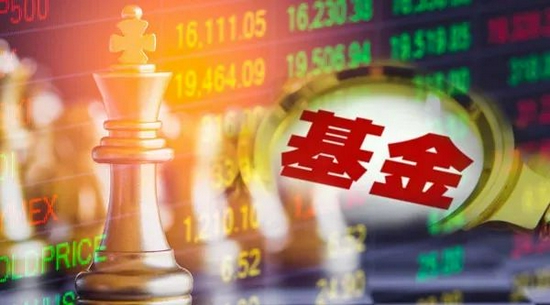 “谁是吸金王？新基金发行规模超2.1万亿 四家基金超千亿，顶流公募都在布局这两大赛道