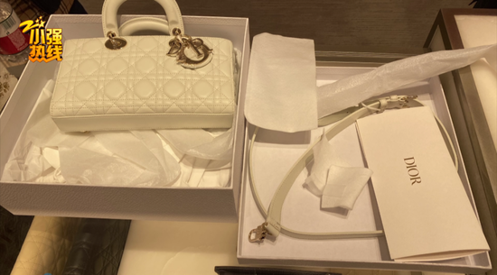 杭州女子近4万元在万象城专柜买的迪奥包是假货 一个细节让她大为震惊 新浪财经 新浪网