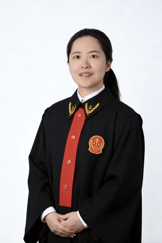 陈晓彤 普陀区东说念主民法院商事审判庭法官