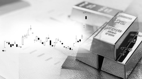 A股市场昨日低位震荡 避险资金流入黄金股 半导体产业链逆势上涨