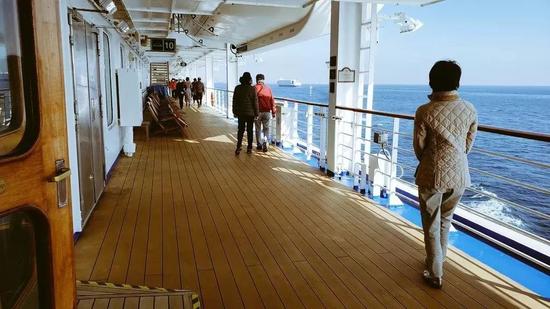 ＂钻石公主＂号邮轮新冠肺炎确诊人数454人 为何