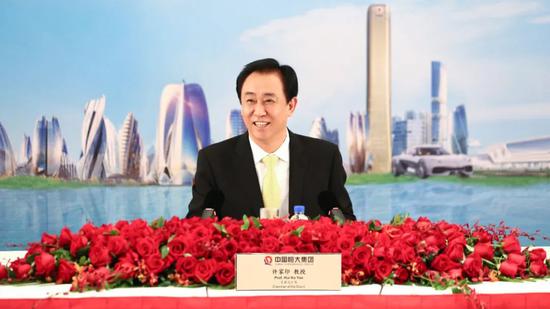 许家印：“拆弹”教授