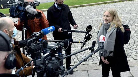 芬兰16岁“一日总理” 呼吁科技领域实现性别平等