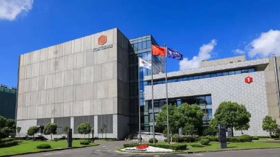 万国数据今起招股：中国最大第三方IDC服务商 募资可达153亿港元