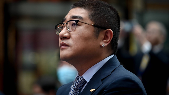 京东新一轮权力更迭。