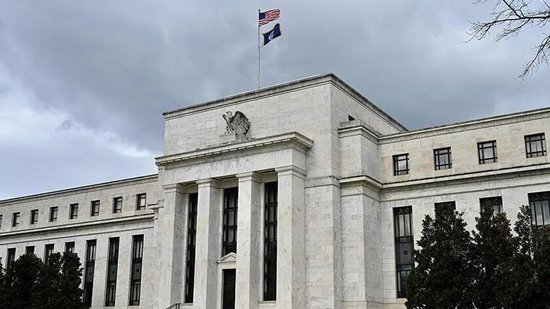美联储降息前景再添迷雾