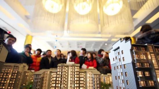 售楼处安装人脸识别系统对看房者“无感抓拍”！究竟是何目的？