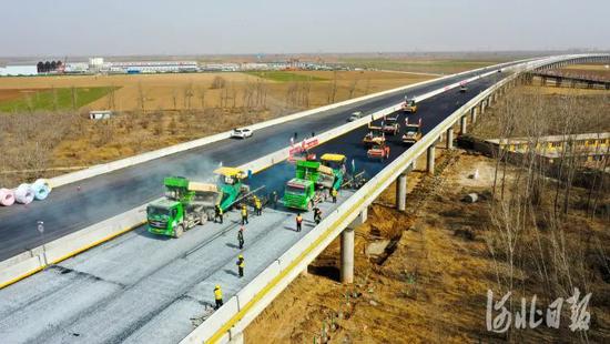 雄安三条高速5月底建成通车 打造新区对外骨干路网