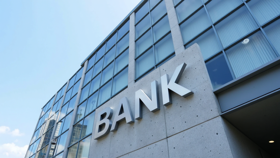 9家股份行三季报透视：仅2家营收正增长，浦发利润增速夺冠