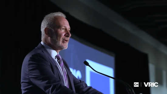 &nbsp;（Peter Schiff在VRIC峰会演讲）