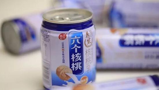 核桃乳难赢"肥宅快乐水" 养元饮品销售现金比