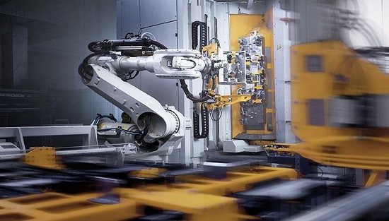 “机器人”曲道奎：中国工业机器人今年仍将实现正增长