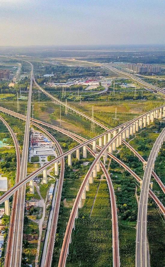 新中国自成立以来有哪些翻天覆地的变化