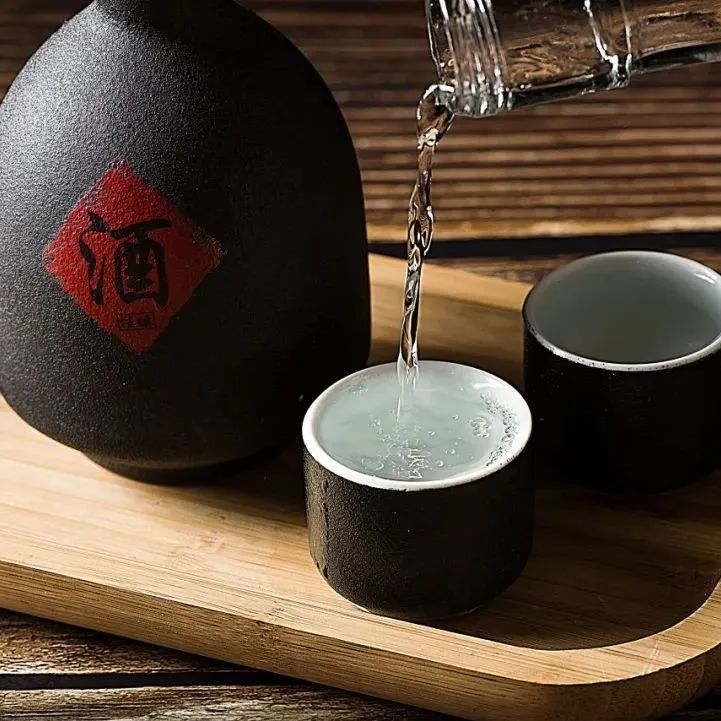 白酒“新国标”6月1日正式实施！调香酒不再属于白酒范围，低端品牌受冲击