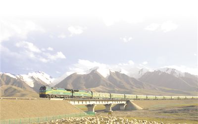 青藏铁路沿线风光。 　　资料照片