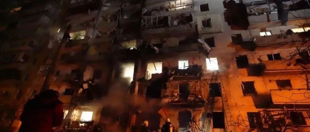 "普京"热搜第一！乌克兰总统求助：我们被孤立了，世界上最强大力量就看着！