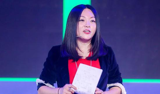喜欢康集团说相符创首人、实走董事兼COO、木兰汇理事黄飞燕。