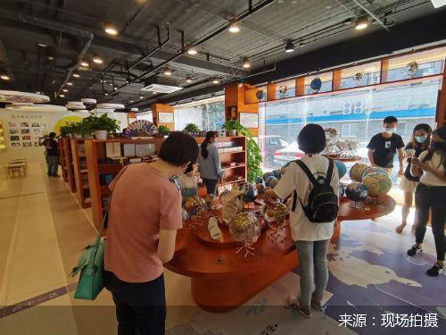 北京实体书店转型升级进行时：精准市场定位 延展多元业态