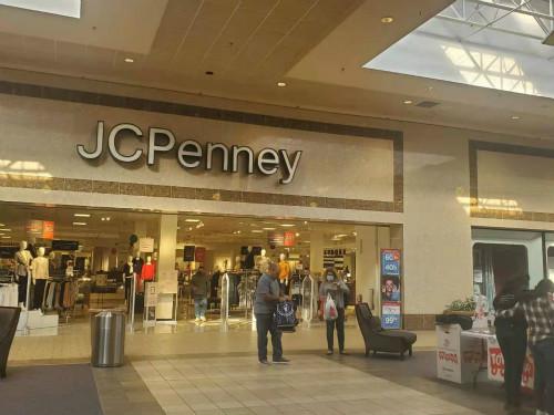 直击疫情下的美国“黑五”：线下惨淡网购完胜 打折力度不如以往