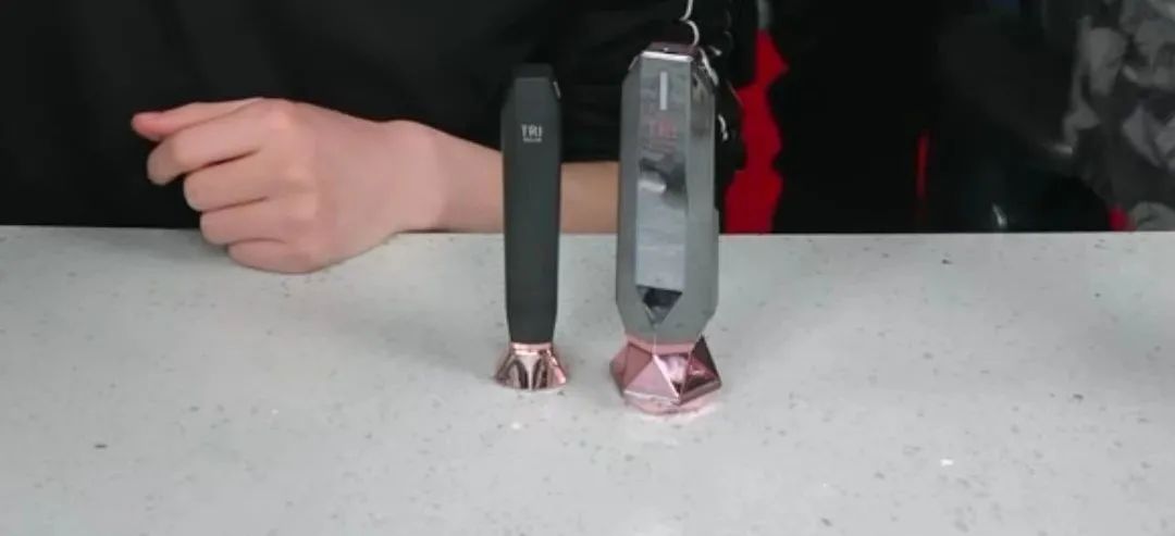 拔草：李佳琦卖的到底是美容仪还是毁容仪