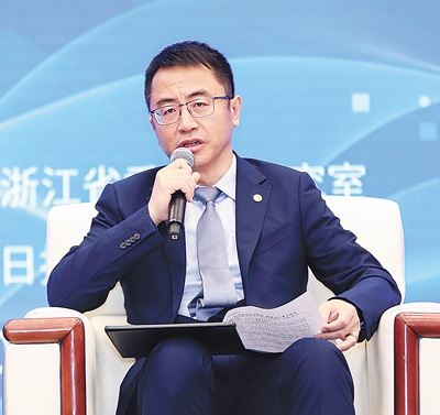 保利控股总经理周东利:增强产业活力 彰显央企担当_新浪财经_新浪网
