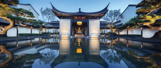 孙宏斌的酒量不太好，据说每次都喝多