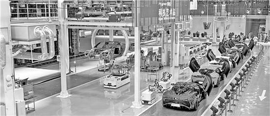 新能源车搅动城市竞争版图 “中国汽车第一城”桂冠或将易主