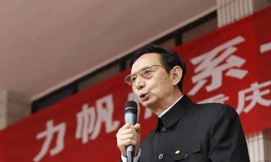 巨债缠身：昔日重庆首富沦落破产边缘 白衣骑士还会拯救力帆吗？