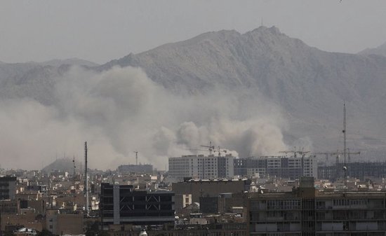 网易订阅:苏宁消费券包-美国贼喊捉贼：伊朗打算“先发制人”，特朗普“被迫出手”