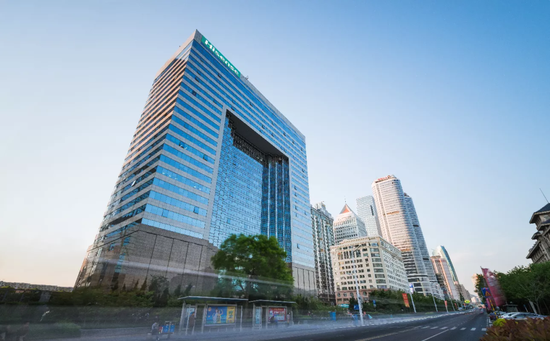 中海信董事长_原副总裁犯受贿罪被终身禁业,中海信托收50万元罚单